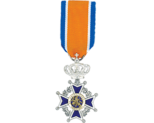 180222 lid in de orde van Oranje Nassau